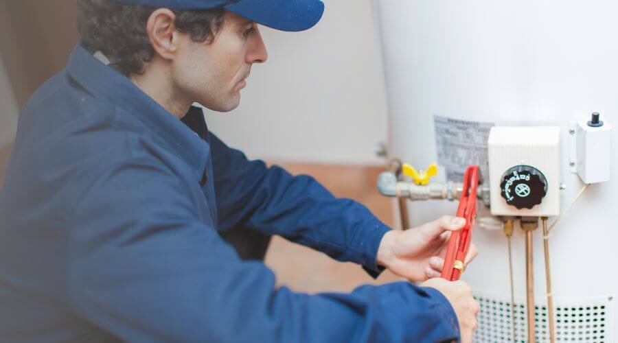 Professional water heater repair in Sullivan City, TX